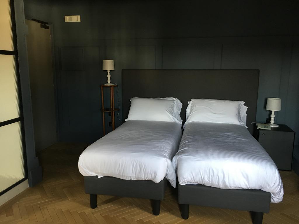 Hotel 5 Colonne Мірано Екстер'єр фото
