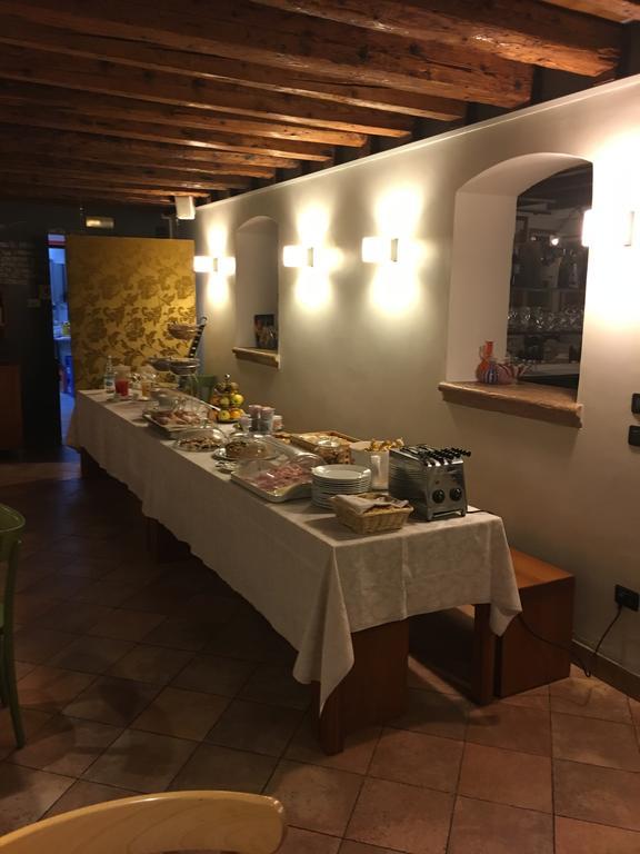 Hotel 5 Colonne Мірано Екстер'єр фото