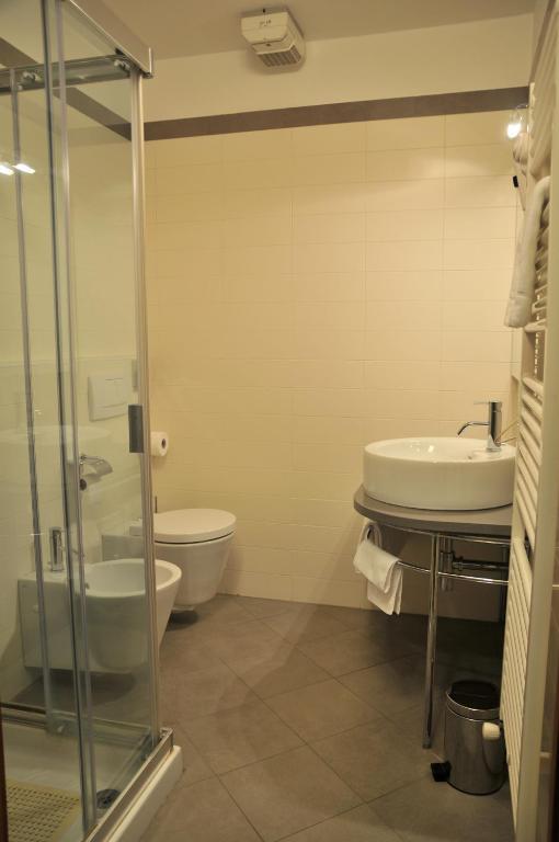 Hotel 5 Colonne Мірано Номер фото